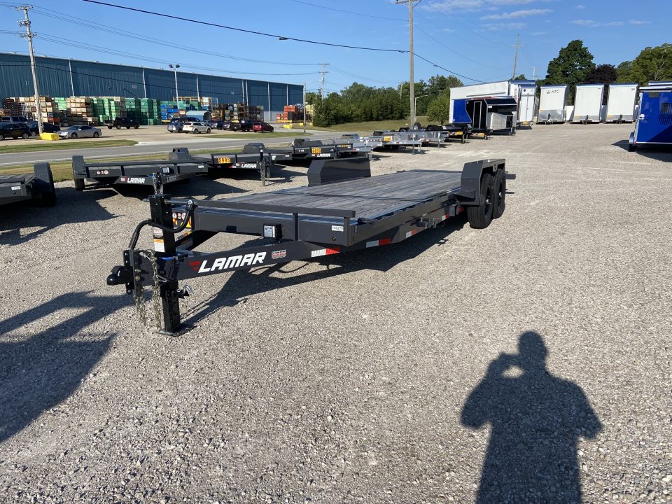 New Lamar Equipment Tilt Trailer 83" 22'