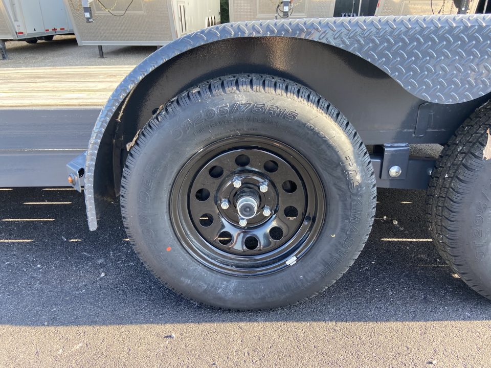 New Lamar Trailers Car Hauler 83"X20'
