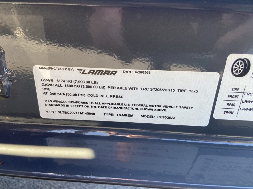 New Lamar Trailers Car Hauler 83"X20'