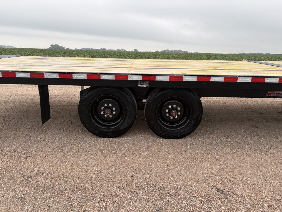 New 2026 Midsota N-TBO24-176 Tilt Trailer