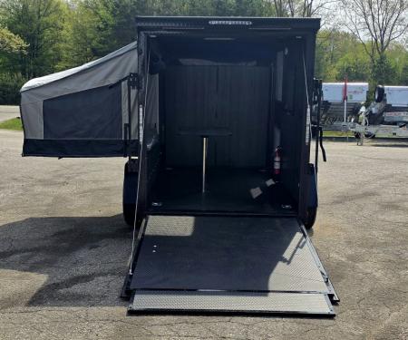 New 5.5 X 10 TENT TRAILER ENCLOSED FOLD OUT BUNK REAR RAMP DOOR 2027 CARGO MATE