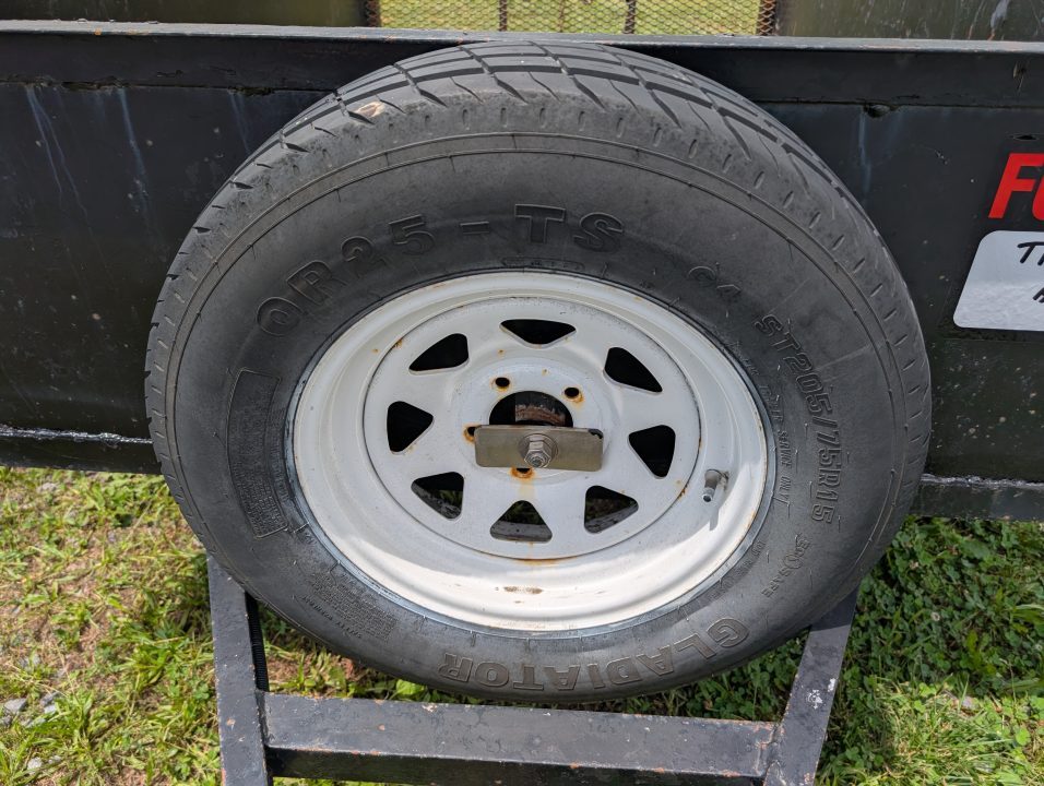 Used 2001 International 5X10 2 FOOT STEEL SIDES AND FLOOR Landscape Trailer NICE LOCAL TRADE