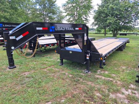 New 2027 Load Trail 102x32 Gooseneck Trailer W/ Max Ramps