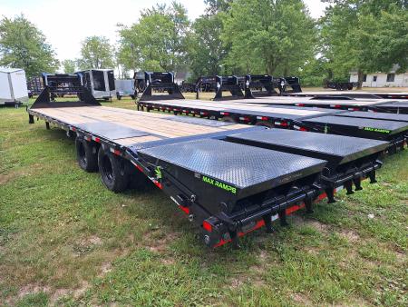 New 2027 Load Trail 102x32 Gooseneck Trailer W/ Max Ramps