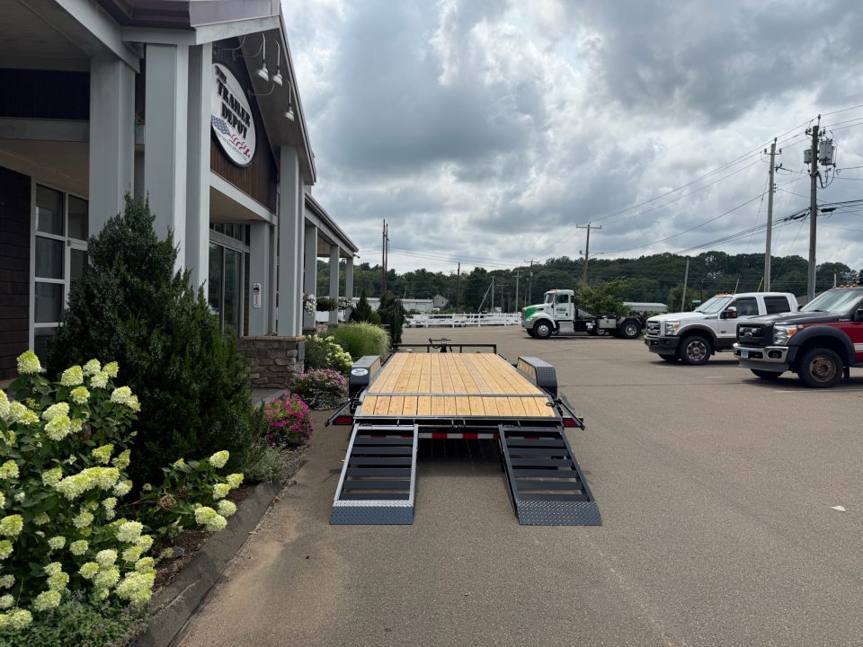 New Sure-Trac 7' x 20' Equipment Trailer 14K