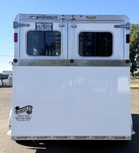 Used 2024 Featherlite Trailers 9400 Horse Trailer