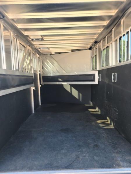 Used 2023 Frontier Trailers 3H Horse Trailer