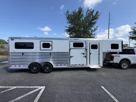 New 2027 Cimarron Trailers Norstar 2+1 Warmblood Horse Trailer