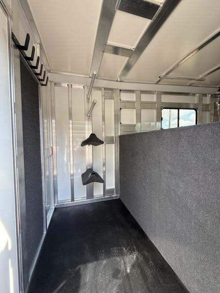 New 2027 Cimarron Trailers Norstar 2+1 Warmblood Horse Trailer