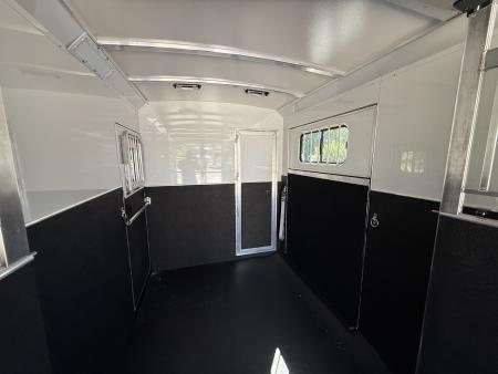New 2027 Cimarron Trailers Norstar 2+1 Warmblood Horse Trailer