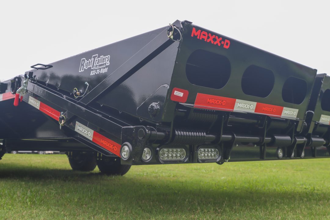 New 2027 8.5X40 MAXX-D GOOSENECK EQUIPMENT TRAILER