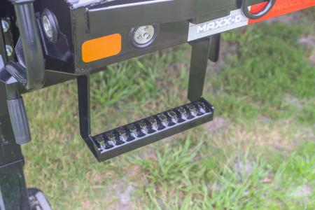 New 2027 8.5X40 MAXX-D GOOSENECK EQUIPMENT TRAILER