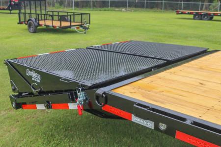 New 2027 8.5X40 MAXX-D GOOSENECK EQUIPMENT TRAILER
