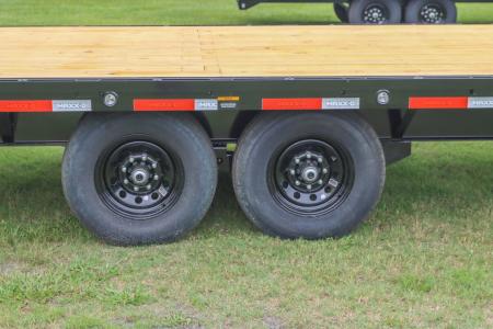 New 2027 8.5X40 MAXX-D GOOSENECK EQUIPMENT TRAILER