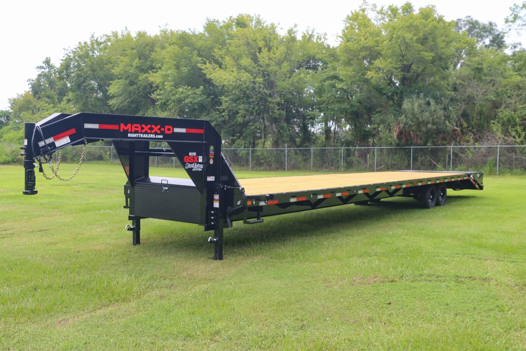 New 2027 8.5X40 MAXX-D GOOSENECK EQUIPMENT TRAILER