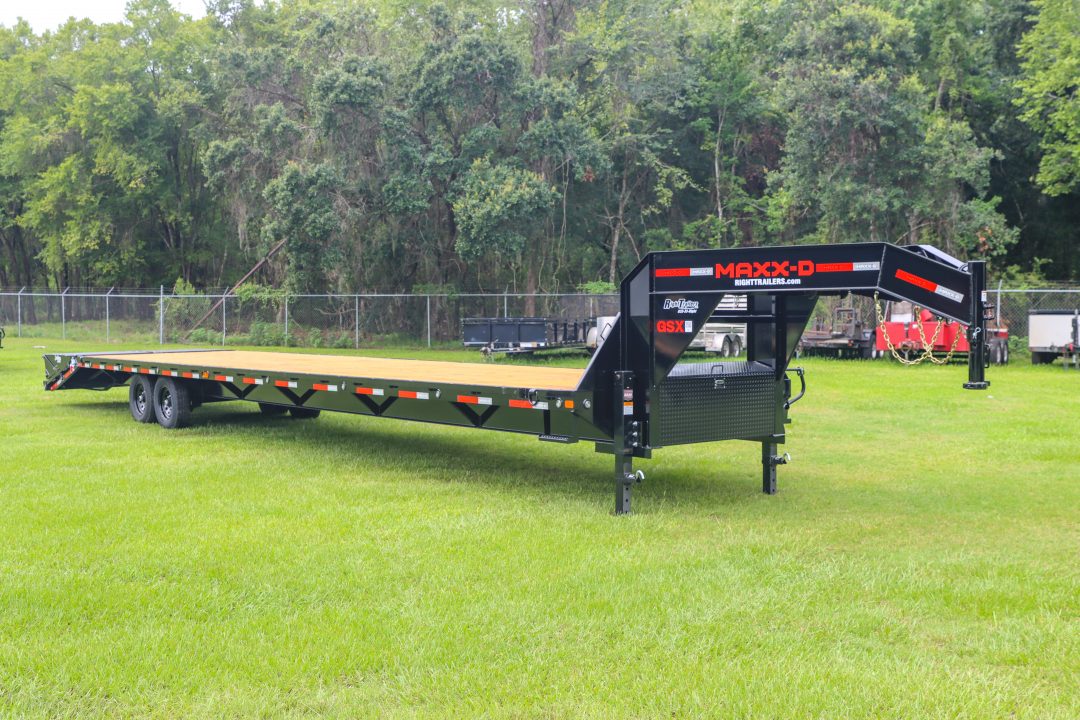 New 2027 8.5X40 MAXX-D GOOSENECK EQUIPMENT TRAILER