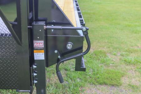 New 2027 8.5X40 MAXX-D GOOSENECK EQUIPMENT TRAILER