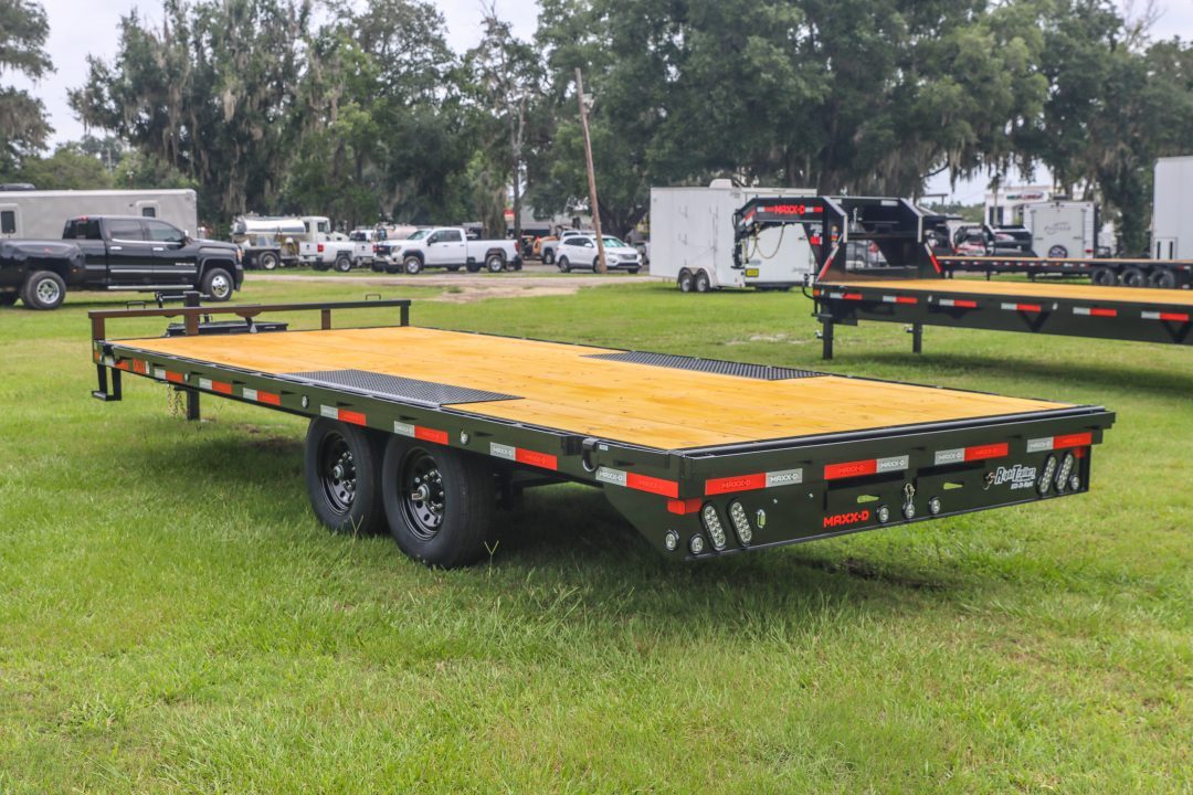 New 2027 8.5X20 MAXX-D EQUIPMENT TRAILER