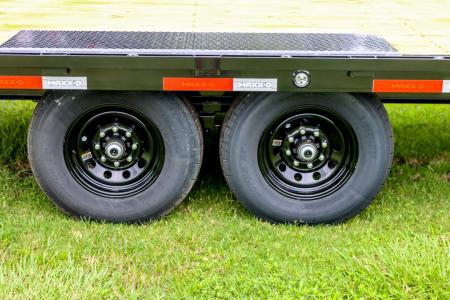 New 2027 8.5X20 MAXX-D EQUIPMENT TRAILER