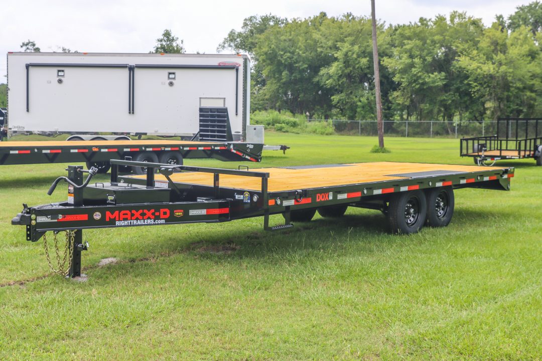 New 2027 8.5X20 MAXX-D EQUIPMENT TRAILER
