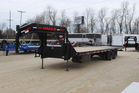 New 2027 MAXXD YDX 32' X 102  Hydraulic Dovetail Flatbed Trailer