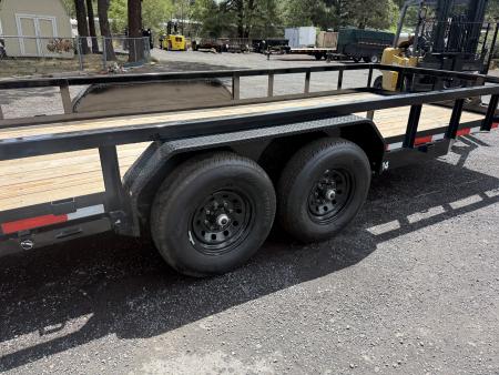 New 2026 Top Hat Trailers 83X18 HH 14K Equipment Trailer