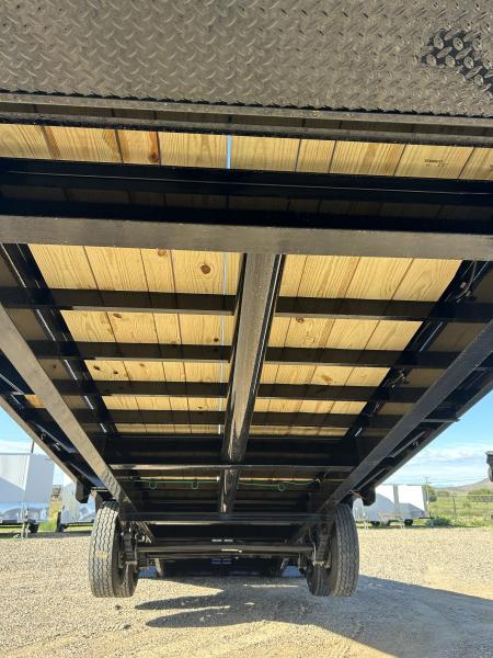 New 2026 Load Trail 102"x25' 14k GVWR Gooseneck Equipment Trailer