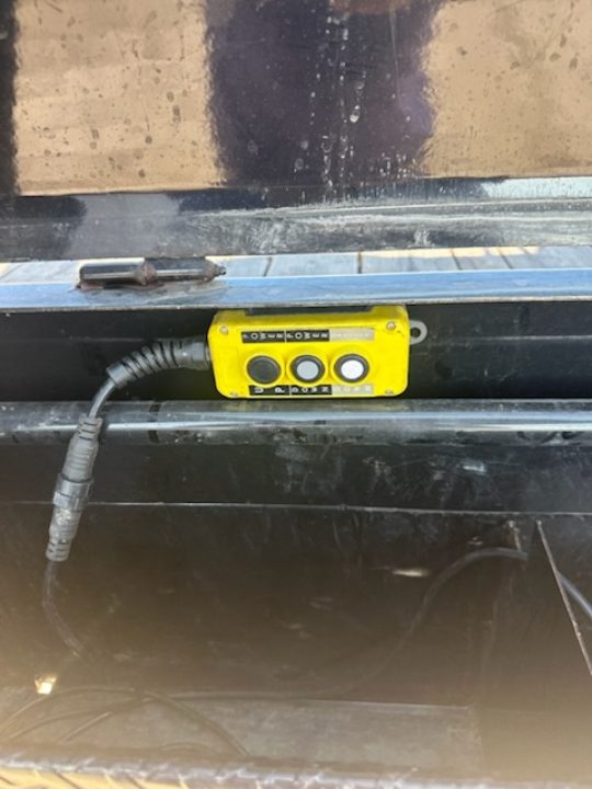 Used 2022 PJ Trailers T8282