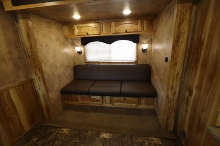 Used 2015 Lakota 3 Horse LQ Trailer