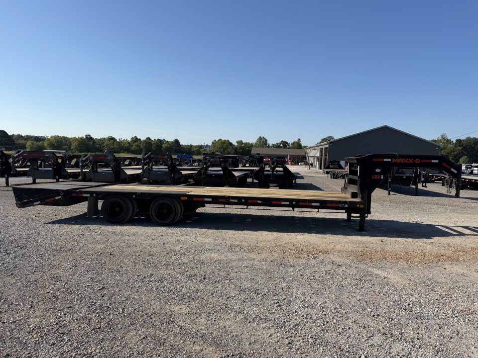 Used 2024 MAXXD 102"X28' 30K Gooseneck Flatbed Trailer