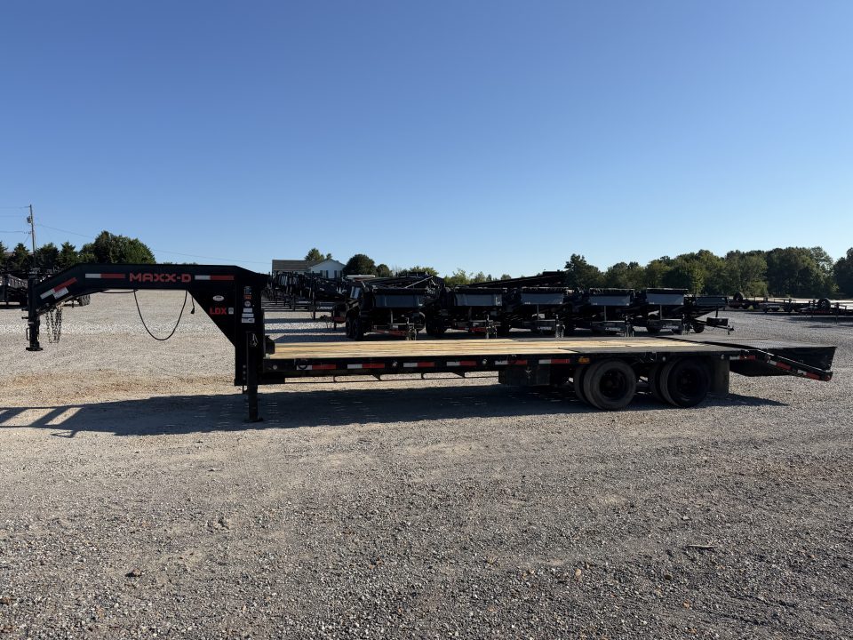Used 2024 MAXXD 102"X28' 30K Gooseneck Flatbed Trailer
