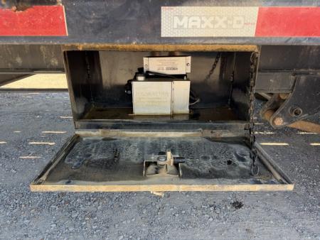 Used 2024 MAXXD 102"X28' 30K Gooseneck Flatbed Trailer