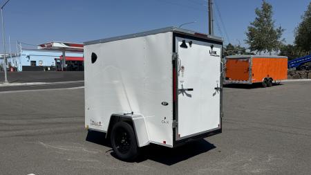 New 2026 Look Trailers 5X8 ST DLX FLAT TOP V-NOSE 3K Cargo / Enclosed Trailer