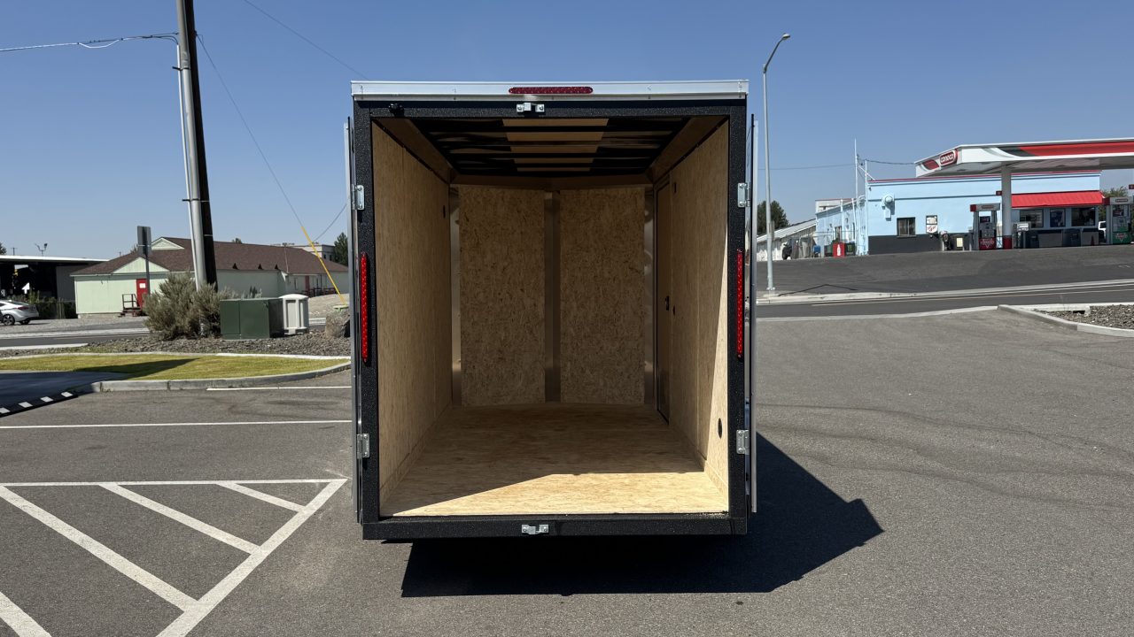 New 2026 Look Trailers 6 x 12 ST DLX Flat Top V-Nose 3K Cargo / Enclosed Trailer