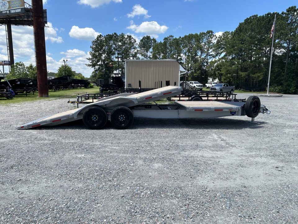 New 2026 Diamond C HXD Tilt Trailer, 102" Wide x 22ft , Drive Over Fender , 8K Axles #13,160 lbs Payload