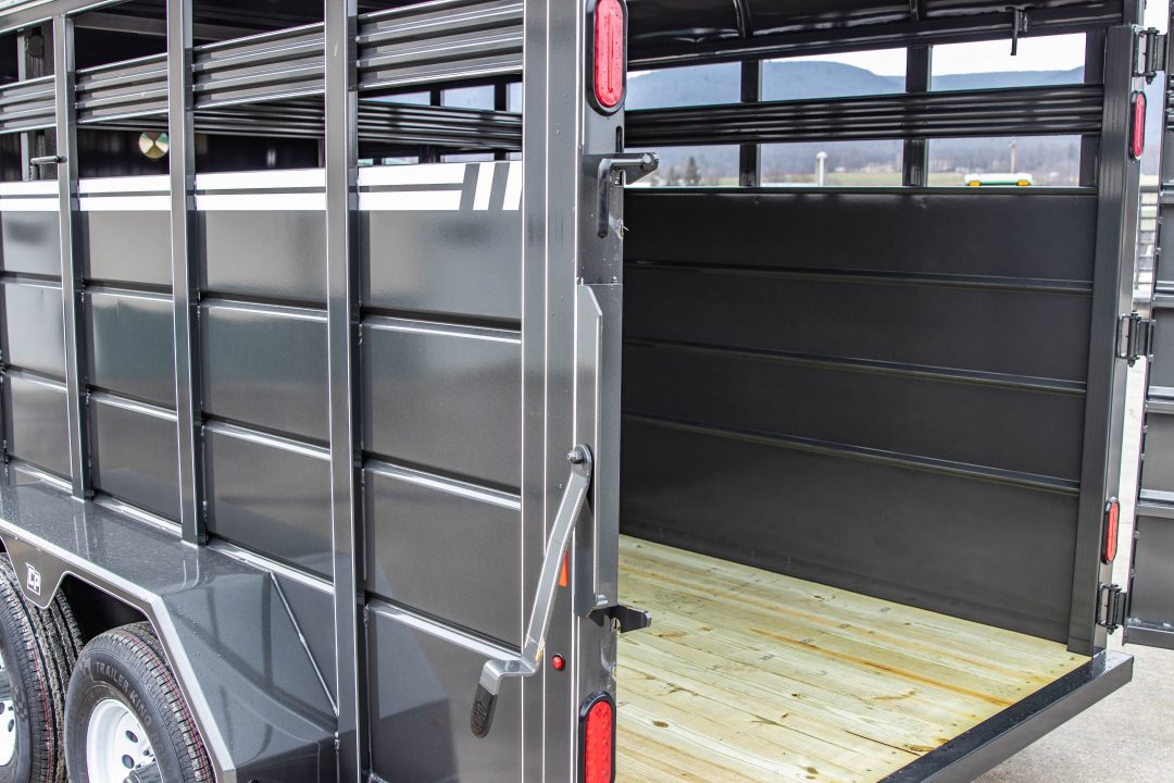 New CornPro 16' Livestock Trailer (CP110)