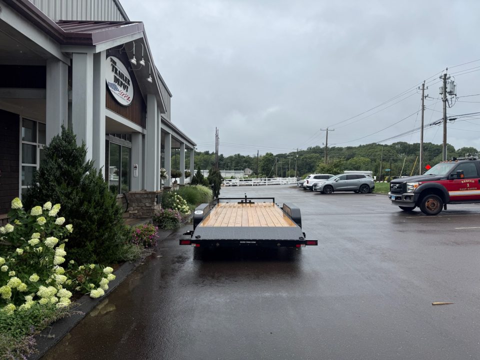 New Sure-Trac 7' x 20' Wood Deck Open Car Hauler 9.9K