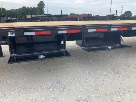 New 2027 Diamond C Trailers 102X53 TANDEM 40K STEPDECK W/ HYDROJACKS, AIR RIDE/FRONT LIFT AXLE, 72" SPREAD & DISC BRAKES Flatbed Trailer