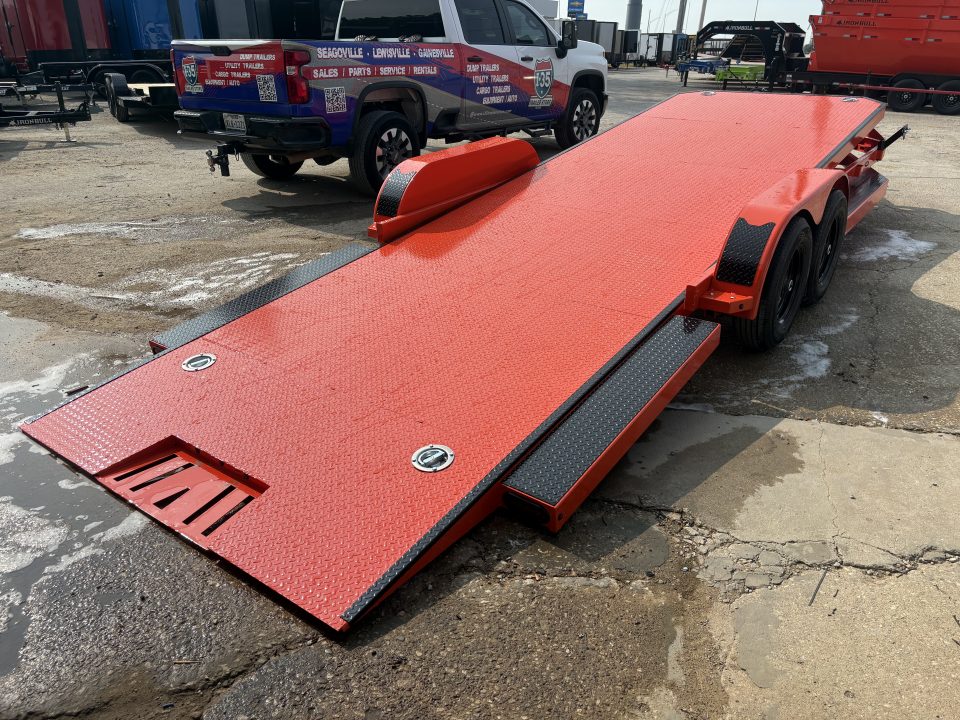 New 2027 Iron Bull TRB 83X22 Car Hauler