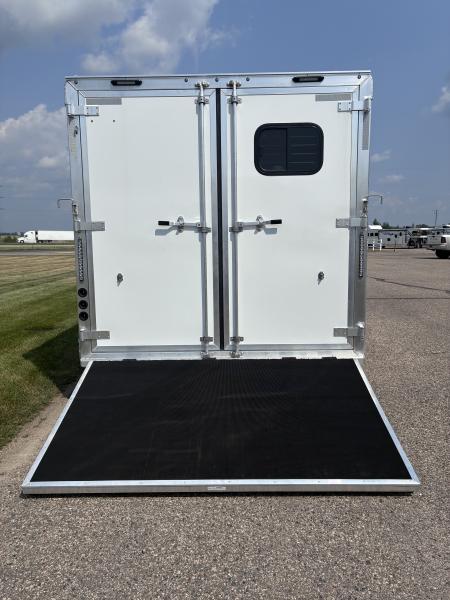 New 2027 SMC Patriot 3H 9'LQ Horse Trailer