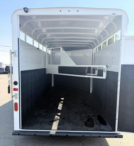 New 2027 Thuro-Bilt Wrangler 3H Horse Trailer