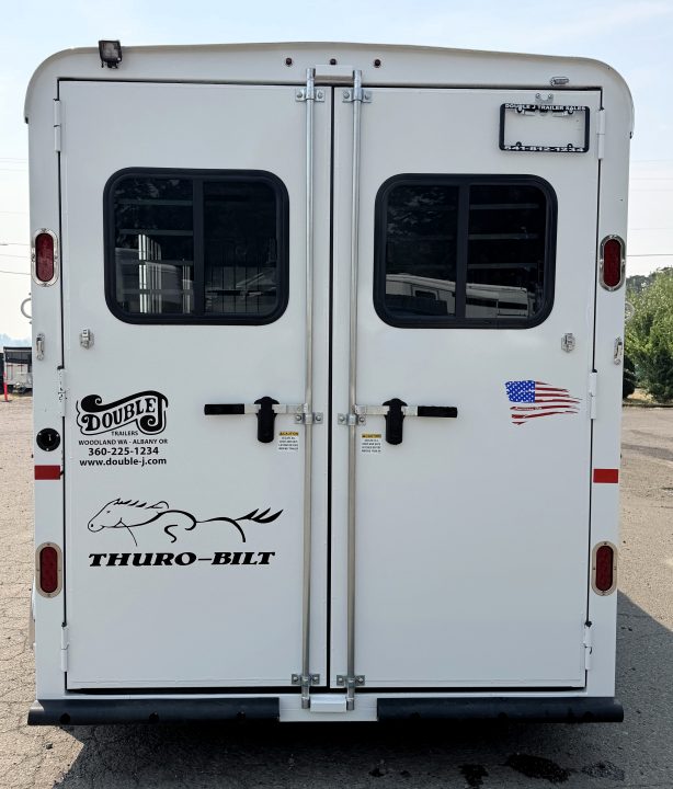 New 2027 Thuro-Bilt Liberty 2H Swing out Saddle Rack Horse Trailer