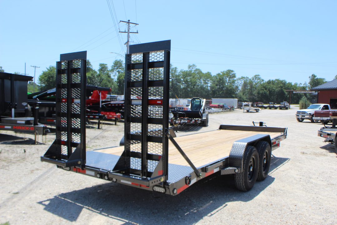 New 2027 MAXX-D C6X 83" x 20' BP Equipment Trailer