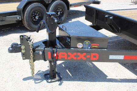 New 2027 MAXX-D C6X 83" x 20' BP Equipment Trailer