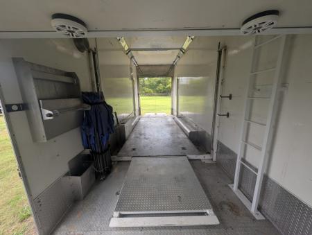 Used 2003 8.5X32 Renegade Stacker