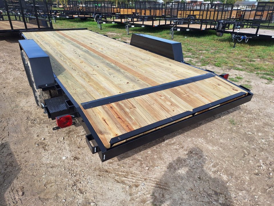 New 2026 AMO 82x20 7K 2BRK Car Hauler