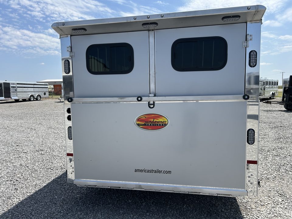 New 2027 Sundowner Showman GT 2723