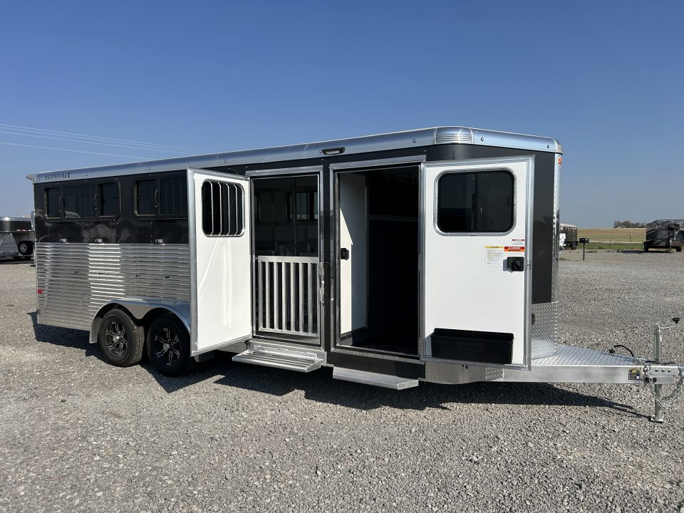 New 2027 Sundowner Showman GT 2724