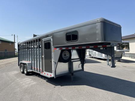 New 2027 Maverick 20' Stock Combo Gooseneck