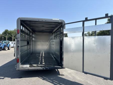New 2027 Maverick 20' Stock Combo Gooseneck